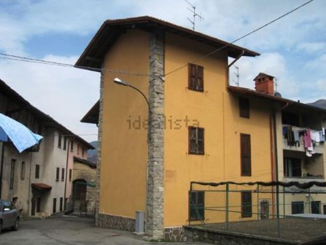 Appartamento in vendita a Comunità Montana della Valle Brembana, Bracca