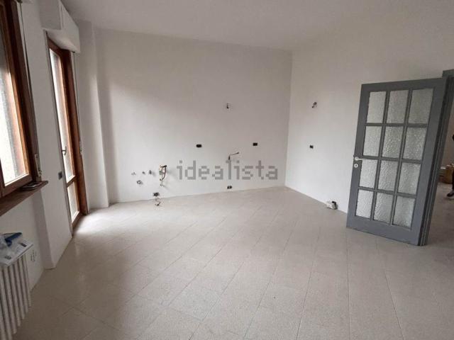 Appartamento in vendita a Cecina, Toscana