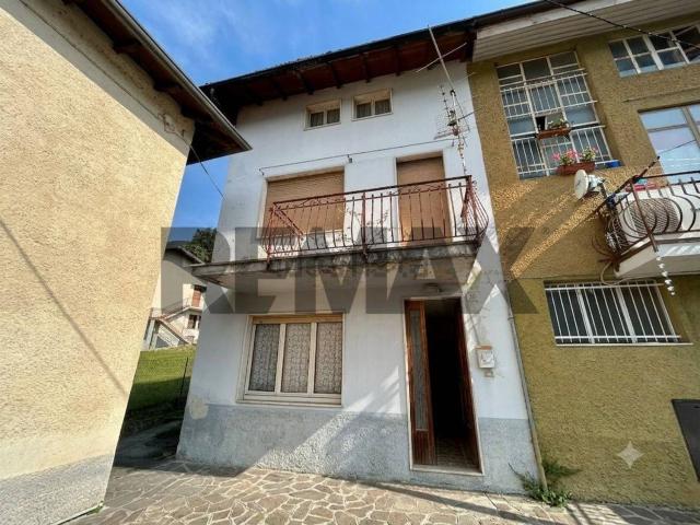 Appartamento in vendita a Endine Gaiano, Lombardia