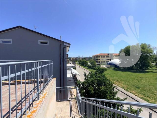 Appartamento in vendita a Chiaravalle, Ancona