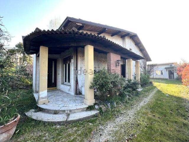 Appartamento in vendita a Roncoferraro, Lombardia
