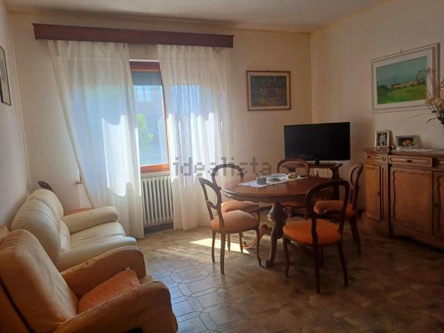 Appartamento in vendita a San Frediano a Settimo, Cascina