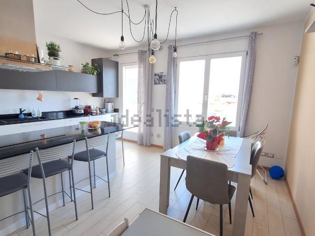 Appartamento in vendita a Dueville, Veneto