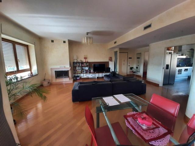 Appartamento in vendita a Isonzo, Latina