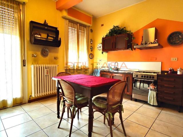 Appartamento in vendita a Miralfiore, Marche