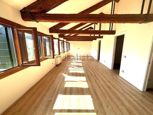 Attico in vendita a Venezia-Murano-Burano, Venezia