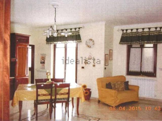 Appartamento in vendita a Pietraperzia, Sicilia