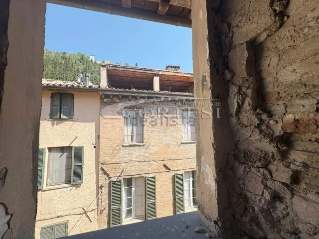 Appartamento in vendita a Centro Storico, Marche