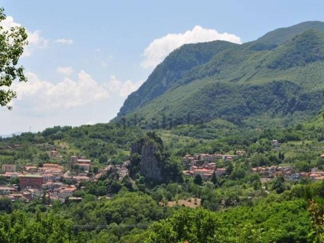 Appartamento in vendita a Pietrastornina, Campania