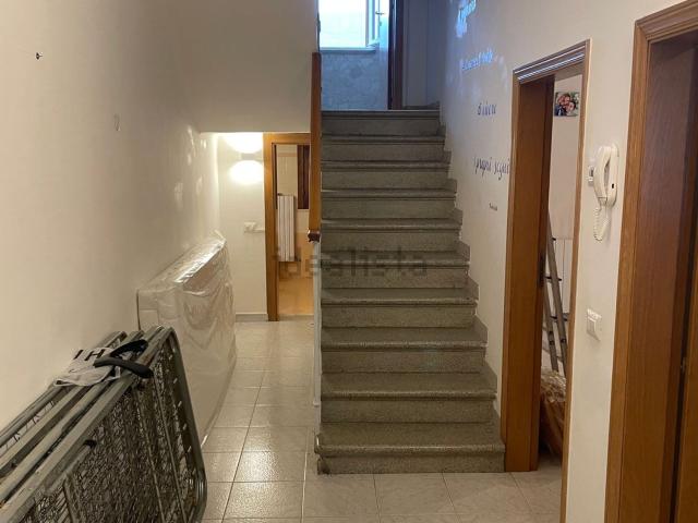 Appartamento in vendita a Vallefoglia, Marche