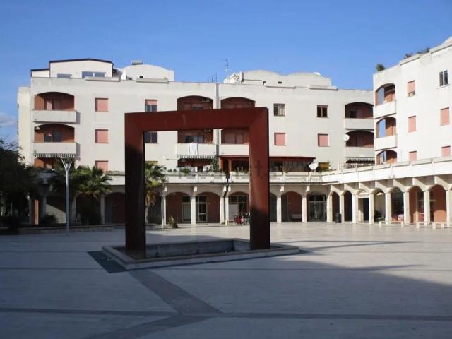 Appartamento in vendita a Calabria, Reggio Calabria
