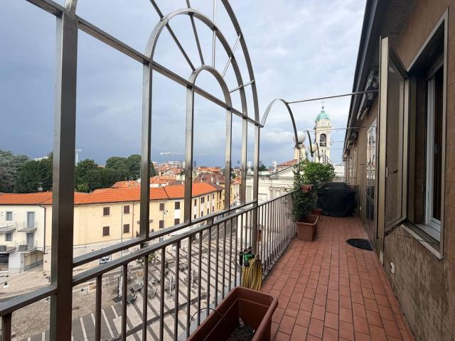Appartamento in vendita a Nova Milanese, Lombardia