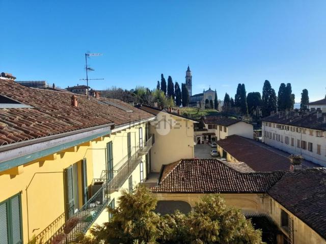 Appartamento in vendita a Villa Romanò, Inverigo