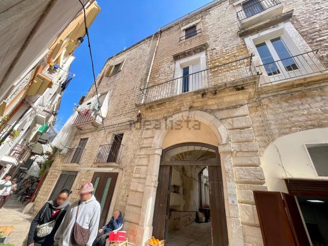 Appartamento in vendita a Municipio 1, Puglia