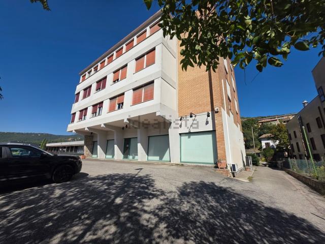 Appartamento in vendita a Lacugnano, Perugia