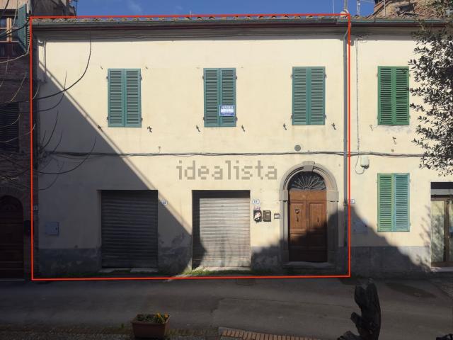 Appartamento in vendita a Monticiano, Siena