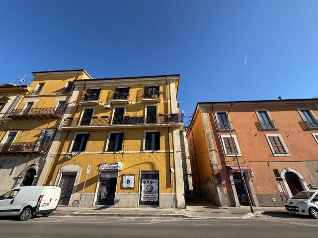 Appartamento in vendita a Isola Del Liri E Superiore, Lazio