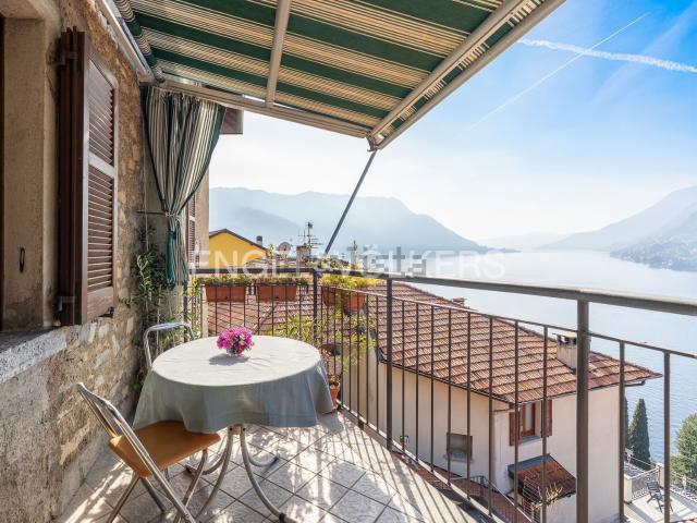 Appartamento in vendita a Pognana Lario, Lombardia