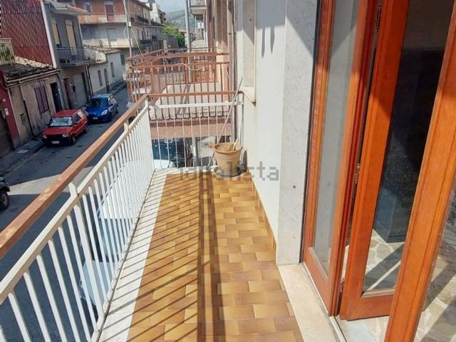 Appartamento in vendita a Randazzo, Sicilia