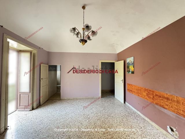 Appartamento in vendita a Santo Stefano Di Camastra, Sicilia