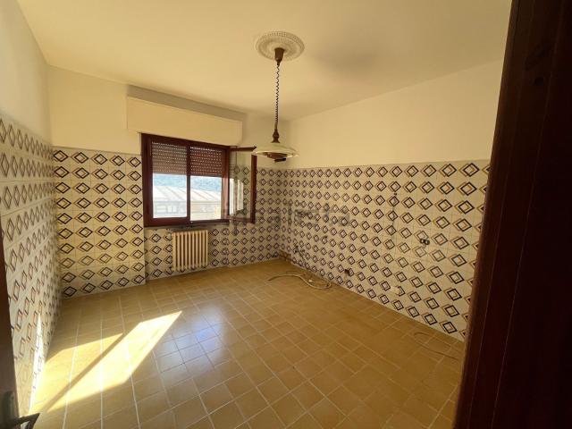 Appartamento in vendita a Tobbiana, Montale