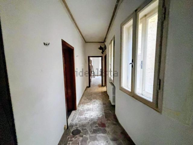 Appartamento in vendita a Volterra, Toscana