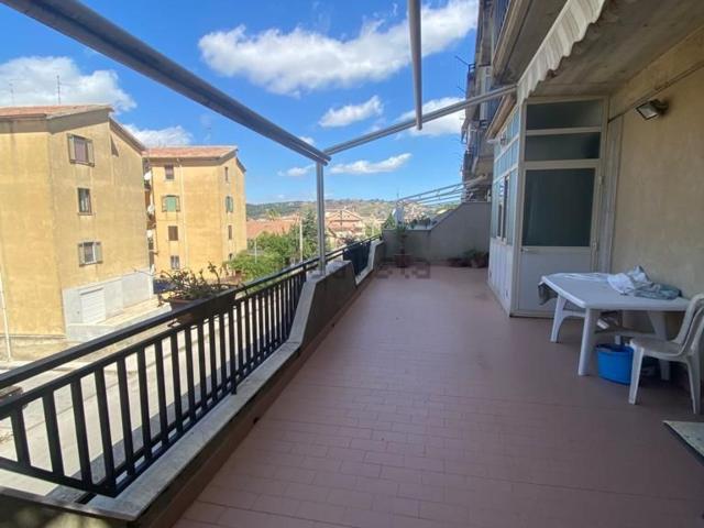 Appartamento in vendita a Canali, Piazza