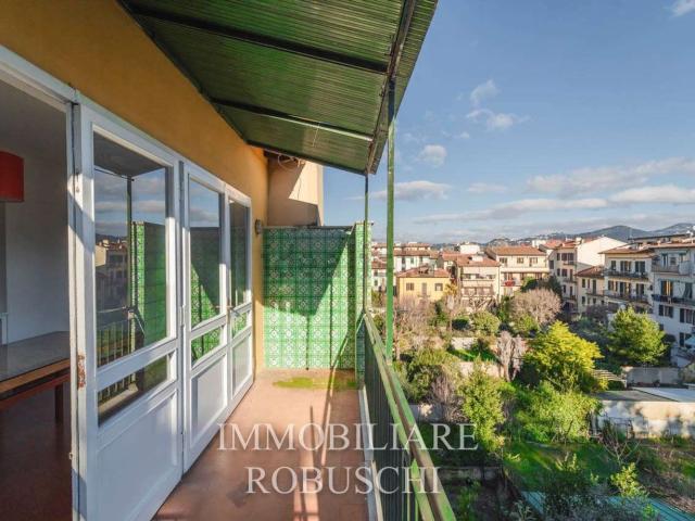 Appartamento in vendita a Quartiere 3, Firenze
