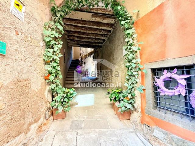 Appartamento in vendita a Lovere, Lombardia