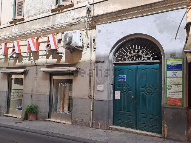 Appartamento in vendita a Cappuccini, Cala Di Volpe