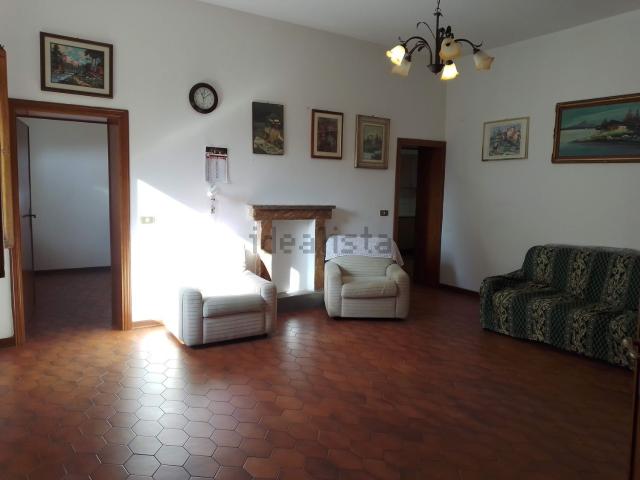 Appartamento in vendita a Montaione, Firenze