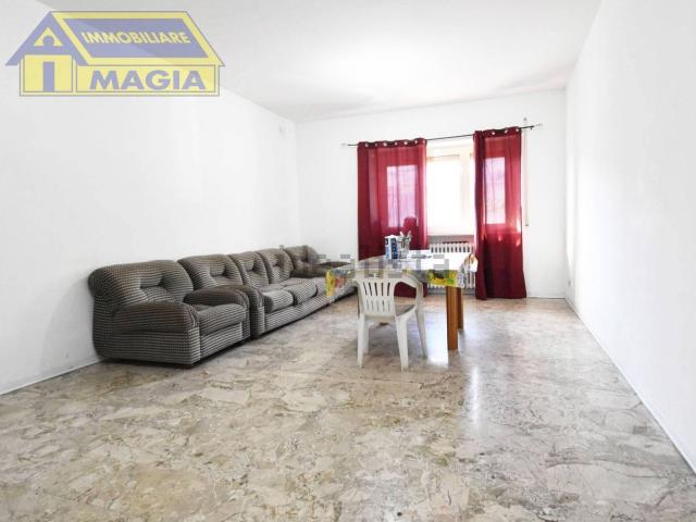 Appartamento in vendita a Stella, Marche