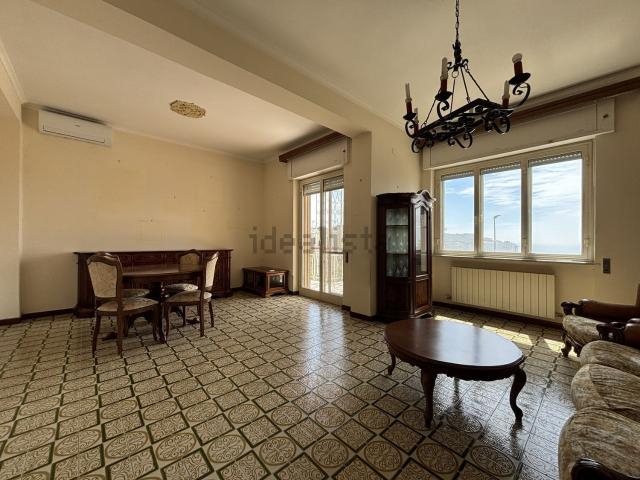 Appartamento in vendita a Gaeta, Lazio