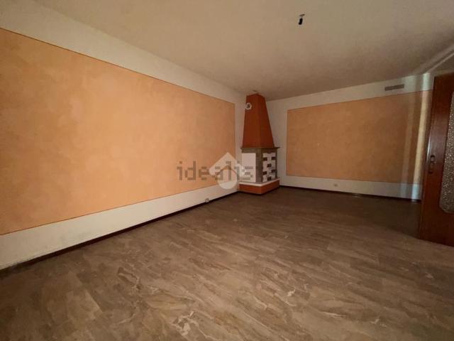 Appartamento in vendita a Verolanuova, Lombardia