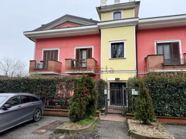Appartamento in vendita a Besate, Milano