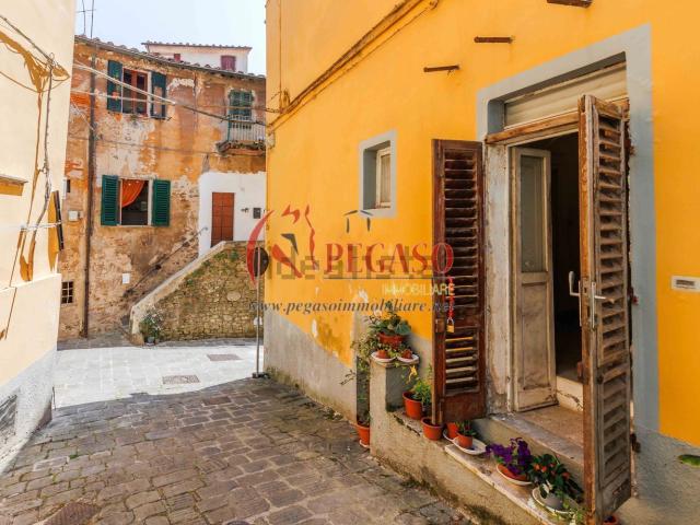 Appartamento in vendita a Collecchio, Uzzano E Castello