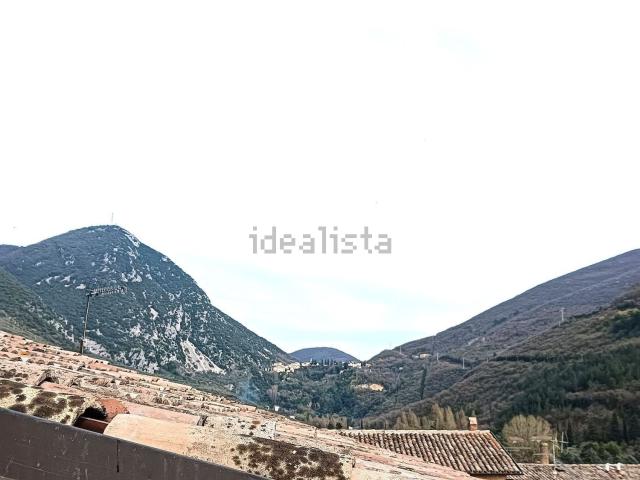 Appartamento in vendita a Foligno, Umbria