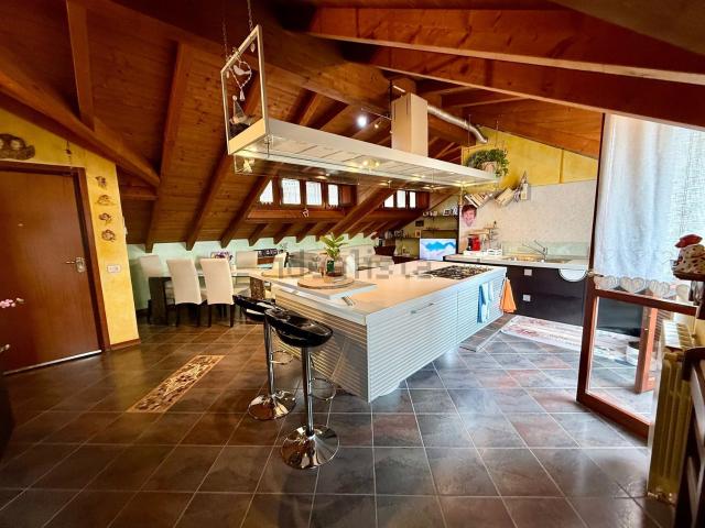 Appartamento in vendita a Vidigulfo, Lombardia