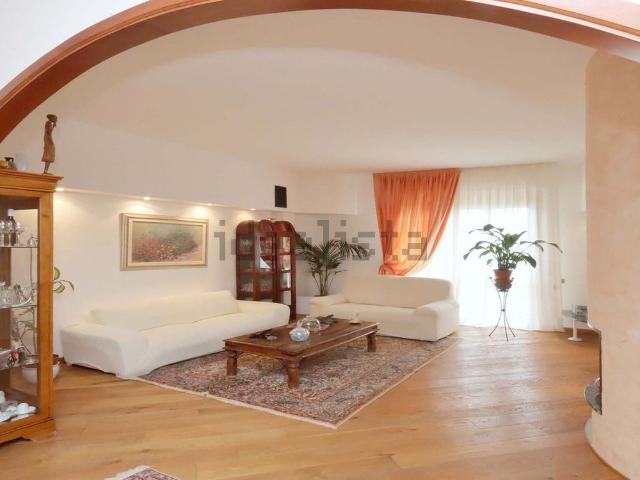 Appartamento in vendita a Livorno, Toscana