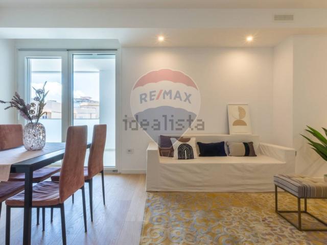Appartamento in vendita a Bonaria, Cagliari