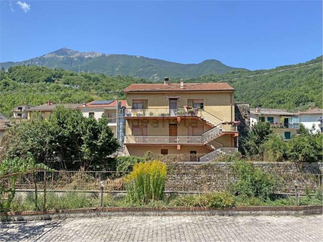 Appartamento in vendita a Civitella Roveto, Abruzzo