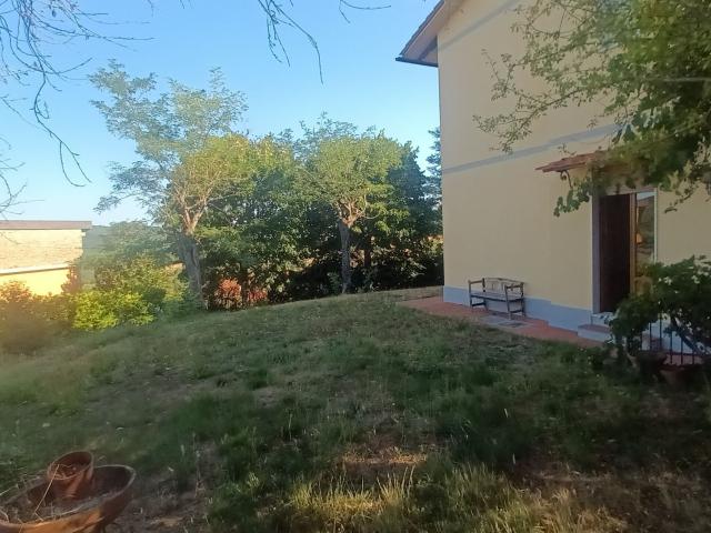 Appartamento in vendita a Vaglia, Toscana