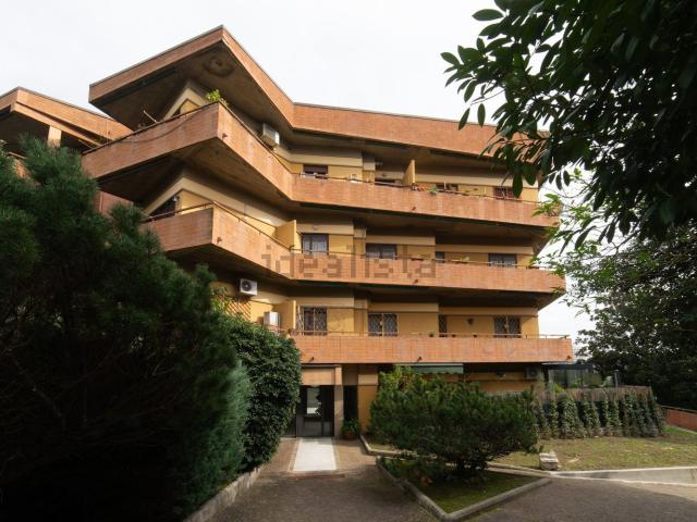 Appartamento in vendita a Municipio Roma XI, Roma Capitale