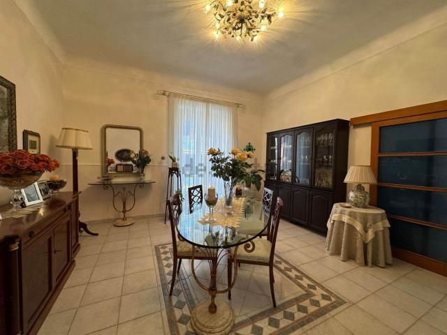 Appartamento in vendita a Taranto
