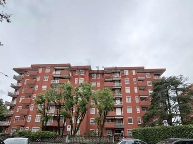 Appartamento in vendita a Cesano Boscone, Lombardia