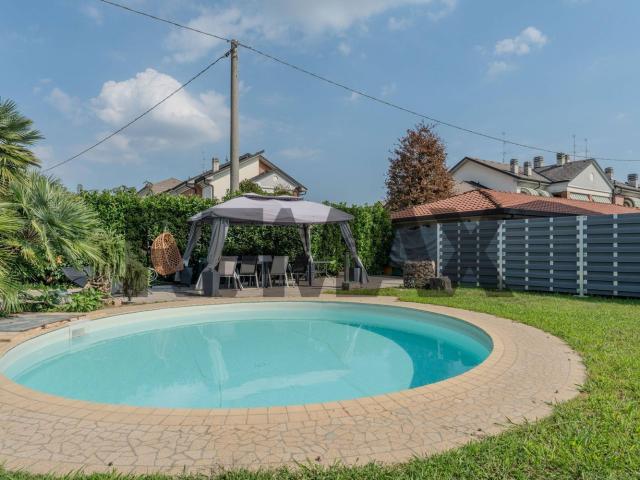 Appartamento in vendita a Suisio, Bergamo