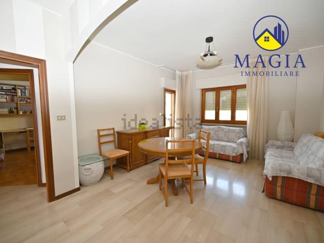 Appartamento in vendita a Poggio di Bretta, Ascoli Piceno