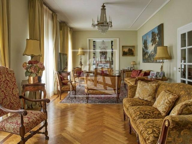Appartamento in vendita a Re, Reggio Emilia