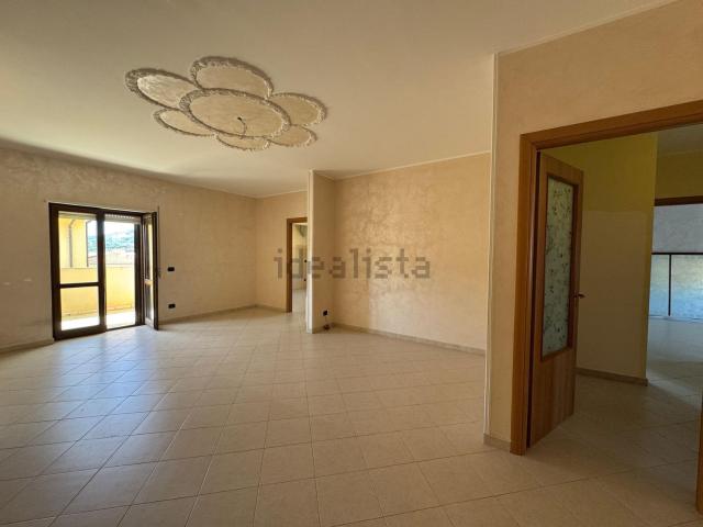 Appartamento in vendita a Calabria, Catanzaro