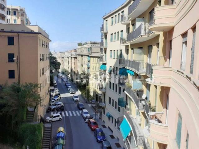 Appartamento in vendita a Medio Levante, Serra Riccò
